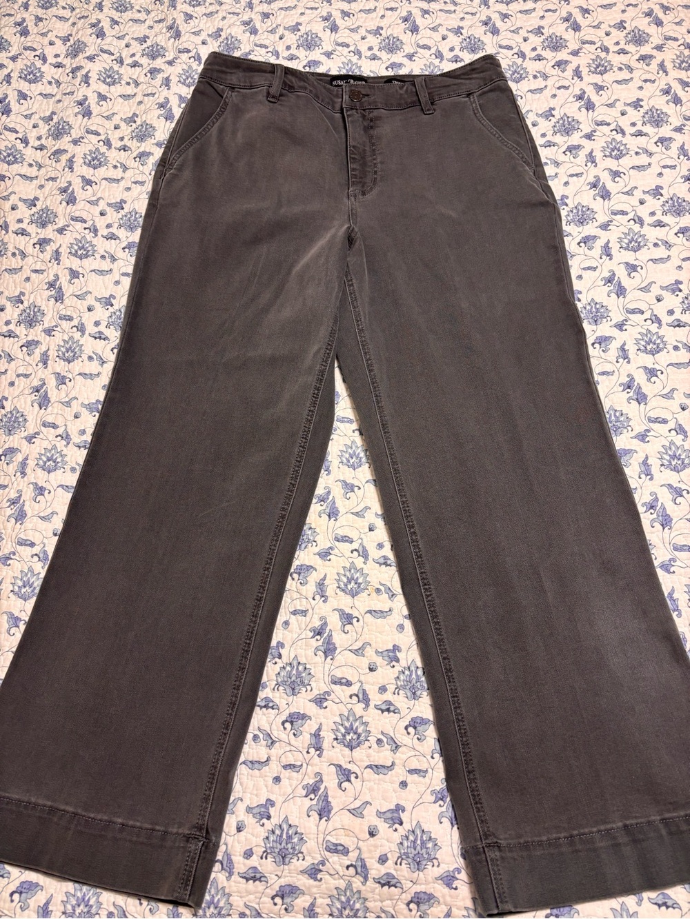 Susan Graver Women’s 12P Gray Denim Wide Leg Stretch Trouser NWT Recycled Poly